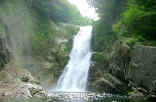 日本百名滝の秋保の大滝55M